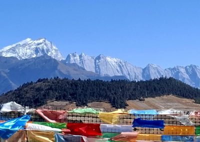 montagnes enneigées